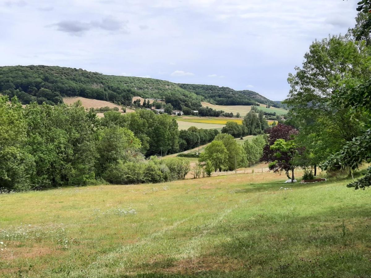 Manoir Le Moulinal47 - Vue Panoramique Hotel Courbiac Luaran gambar
