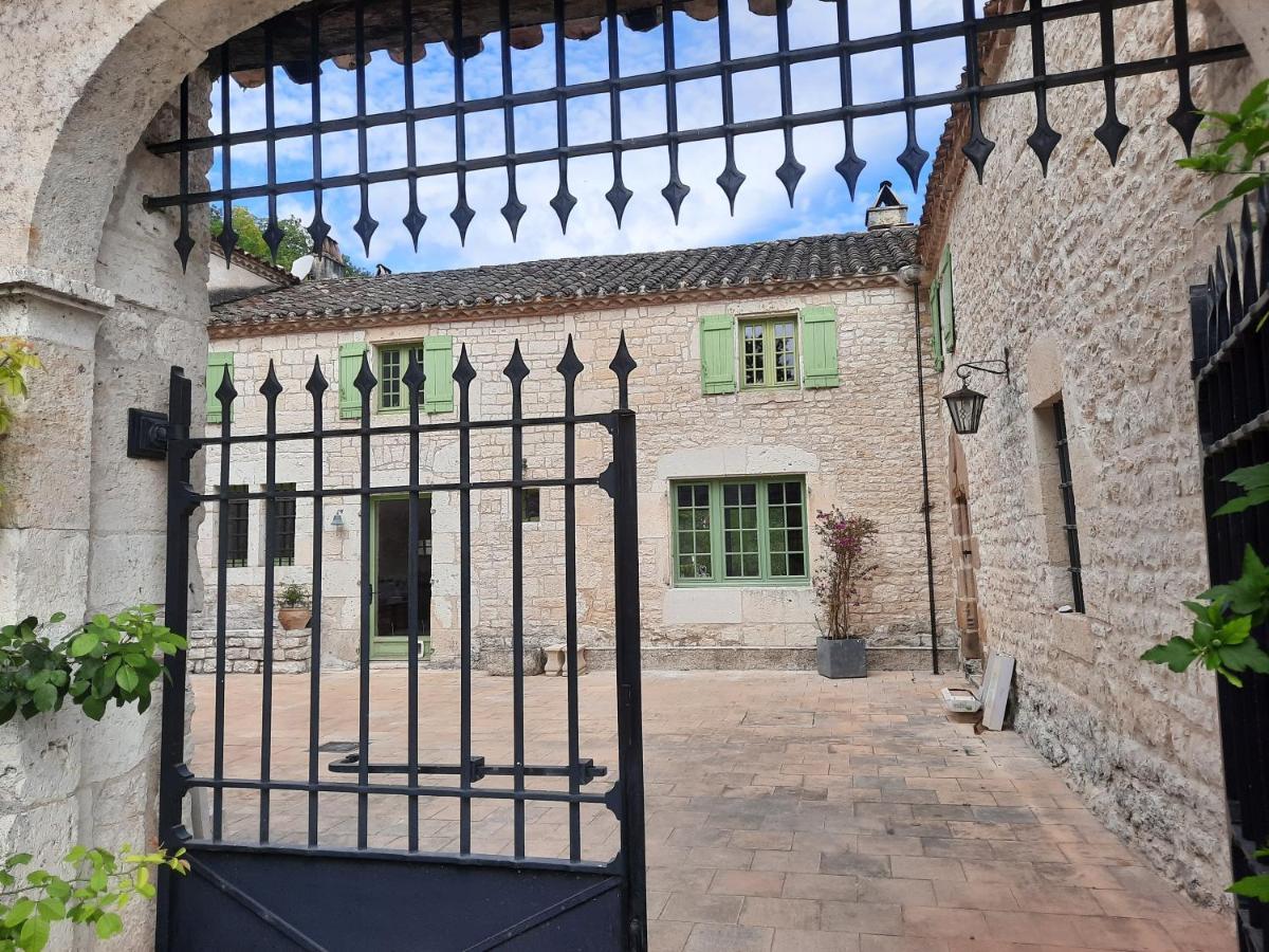 Manoir Le Moulinal47 - Vue Panoramique Hotel Courbiac Luaran gambar