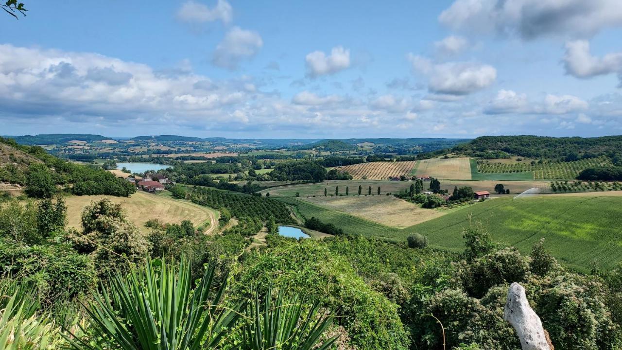 Manoir Le Moulinal47 - Vue Panoramique Hotel Courbiac Luaran gambar